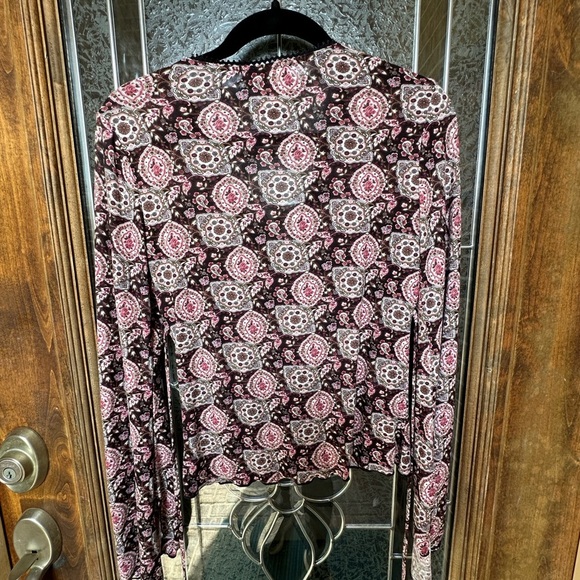 Floral Wrap Top - Black and Pink - Picture 2 of 6